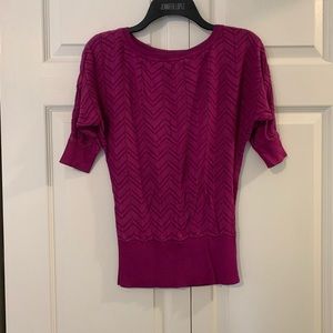 White House Black Market X-Small Magenta Sweater